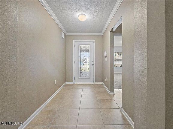 3rd image of 354 COLORADO SPRINGS WAY