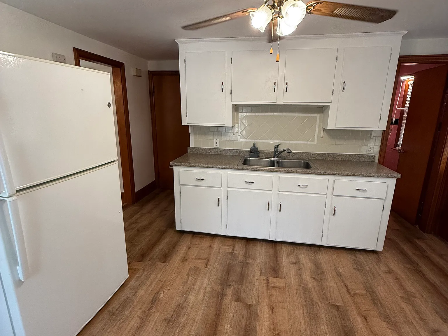 1 bed, $1,600 — Photo 3