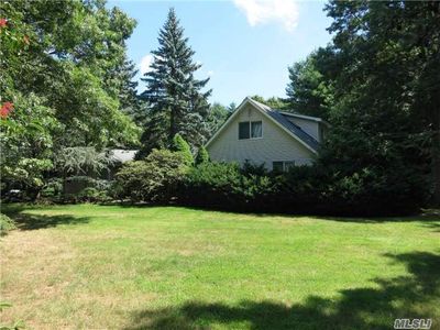123 Mannetto Hill Rd, Huntington, NY, 11743