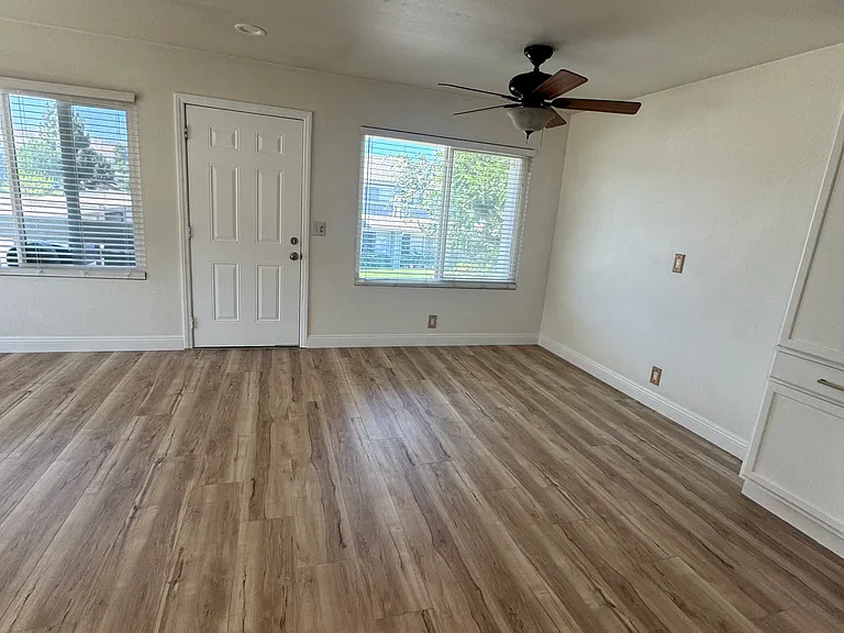 3404 Lockwood Ct #1 — Photo 7