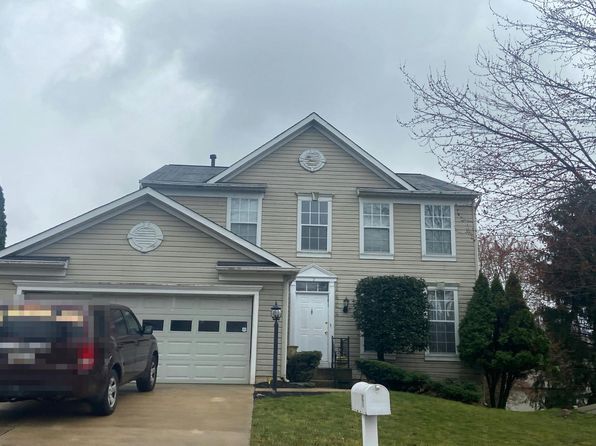 5 Sunrise Ct, Randallstown, MD 21133