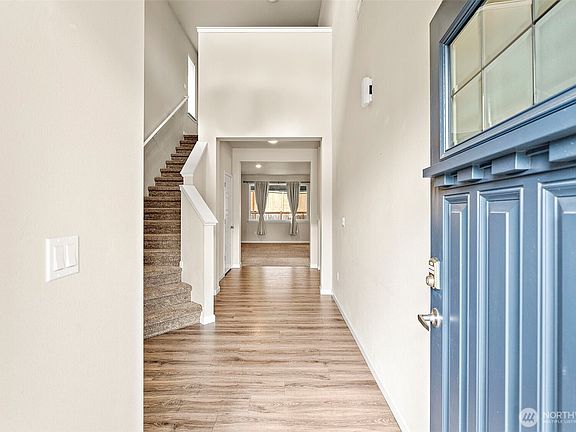 4th image of 9984 Jackson Street SE