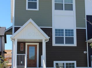 5819 41st St S, Fargo, ND 58104