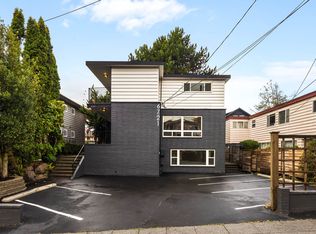 6721 24th Ave NW APT 3, Seattle, WA 98117
