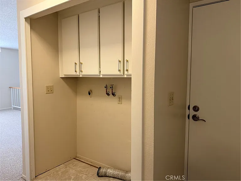 1756 Parkview — Photo 26