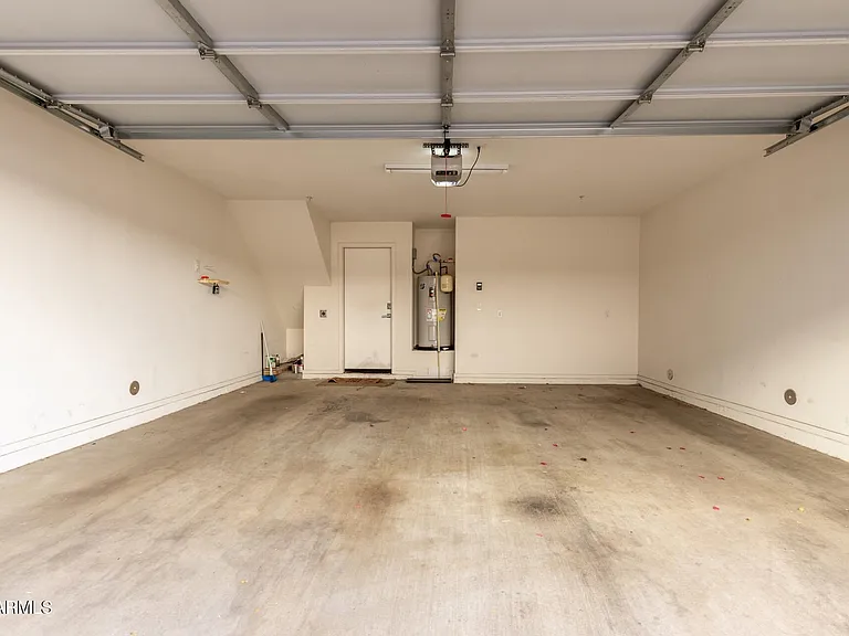 820 N 8th Ave #24 — Photo 30