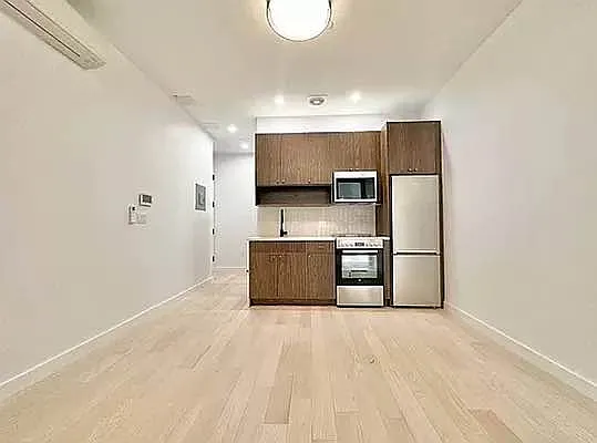 Rented by Doorway NYC, LLC | media 1