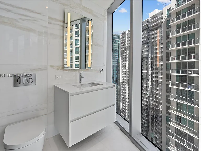 300 Biscayne Boulevard Way #3201 — Photo 22