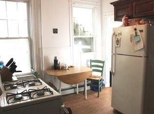 17 Putnam Ave #1D, Cambridge, MA 02138