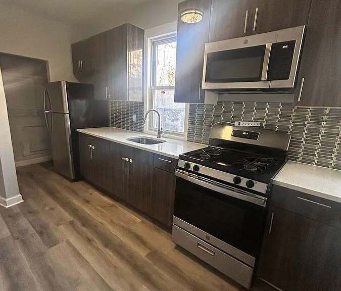 268 Woodworth Ave — Photo 4