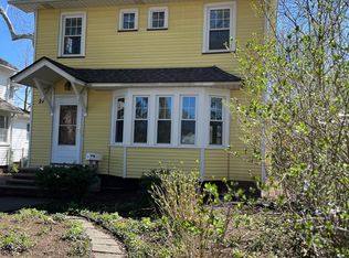 27 Hardison Rd, Rochester, NY 14617