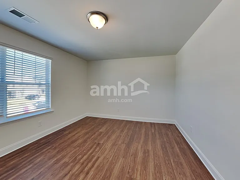 114 Cairo Ct — Photo 28