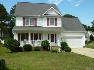 821 E Ivy Valley Dr, Fuquay Varina, NC 27526