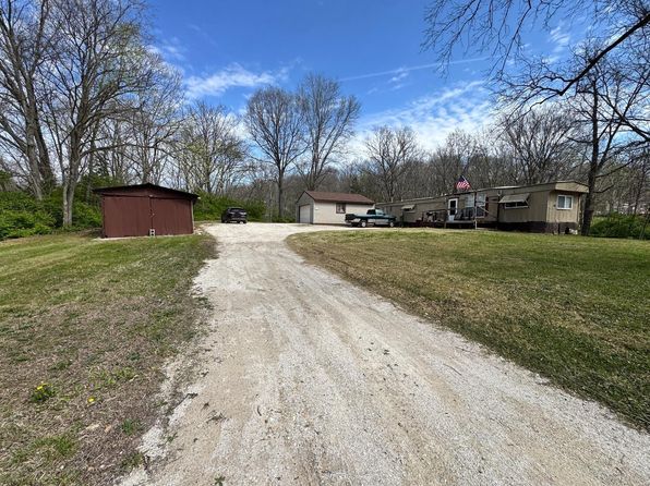 30519 Beth Dr, Wright City, MO 63390