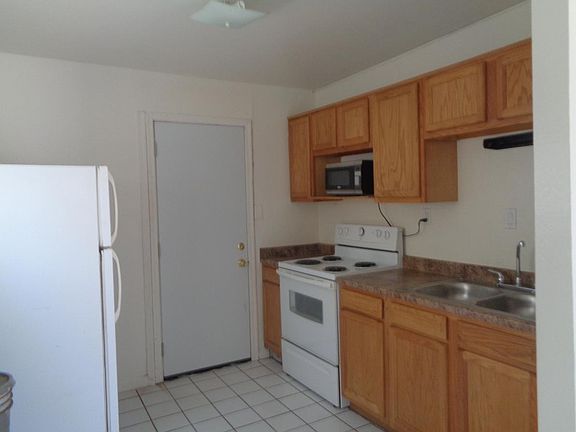 5th image of 15 N 28th Dr