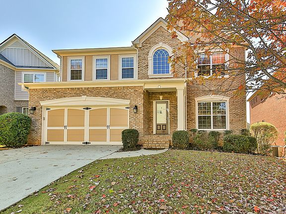 2nd image of 2810 Amalfi Way