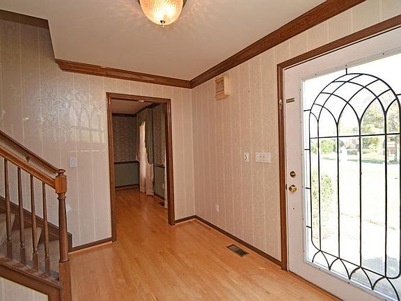 2nd image of 7549 Kennesaw Dr