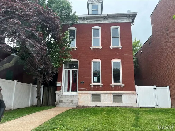 2813 Meramec St, Saint Louis, MO 63118