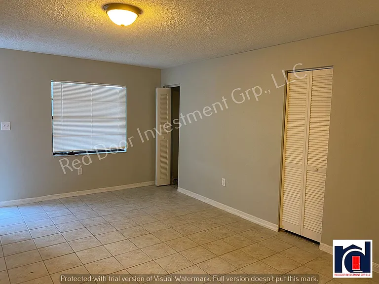 1127 Beecher St — Photo 11