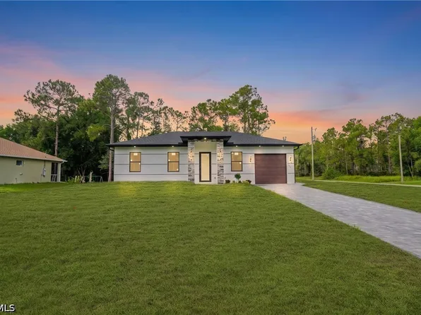 1400 E 11th St, Lehigh Acres, FL 33972
