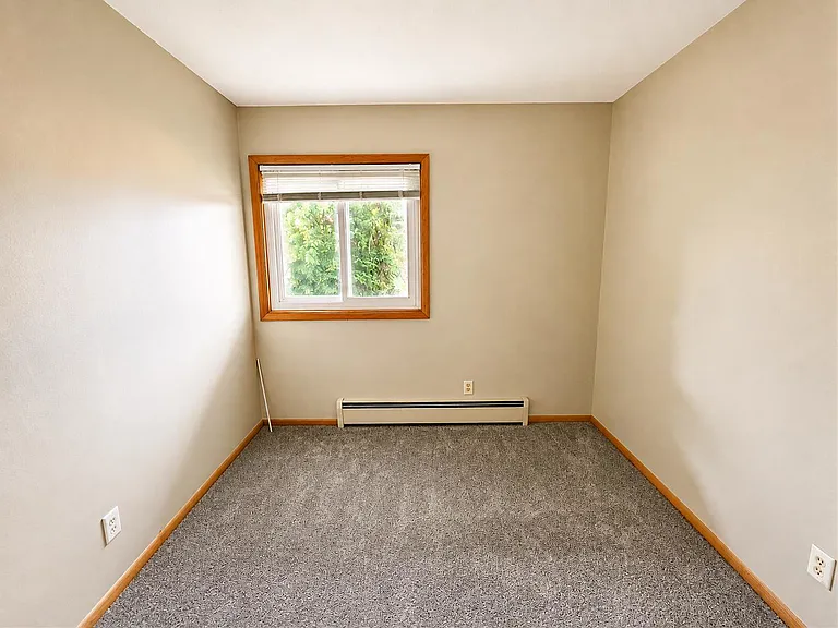 7700 Bloomington Ave South — Photo 13