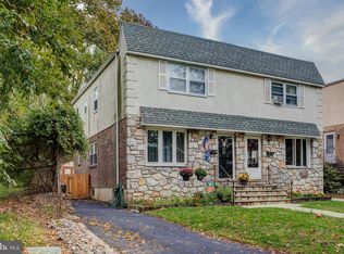 321 Ashurst Ave, Secane, PA 19018