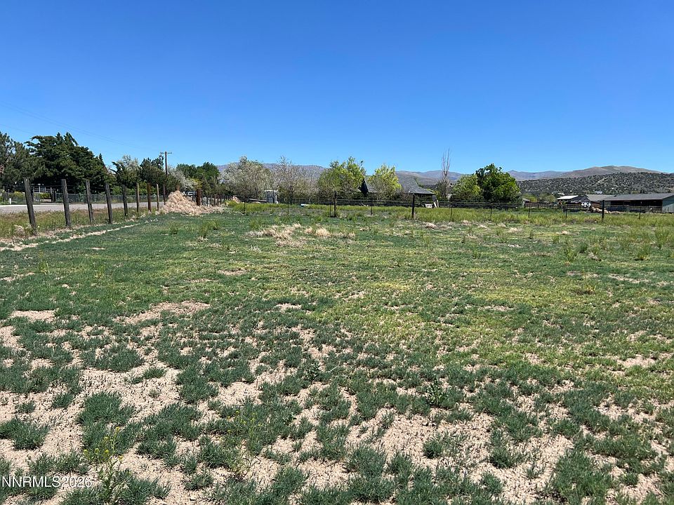1st image of 1909 Arabian Ln