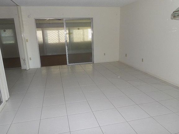 4th image of 5775 Fernley Dr W APT 96