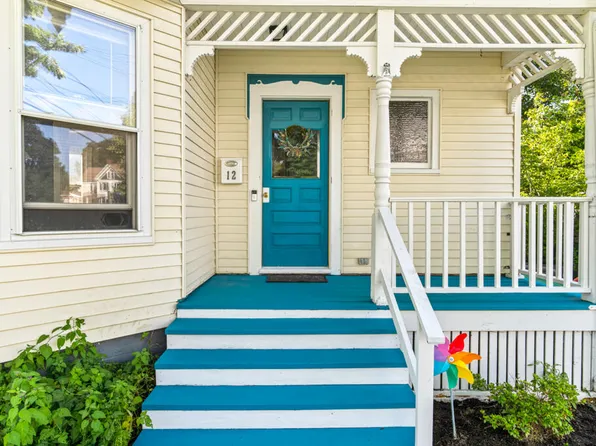 12 Addison Street, Lisbon, ME 04252
