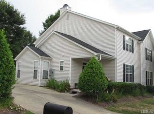 2002 Silky Dogwood Trl, Apex, NC 27502