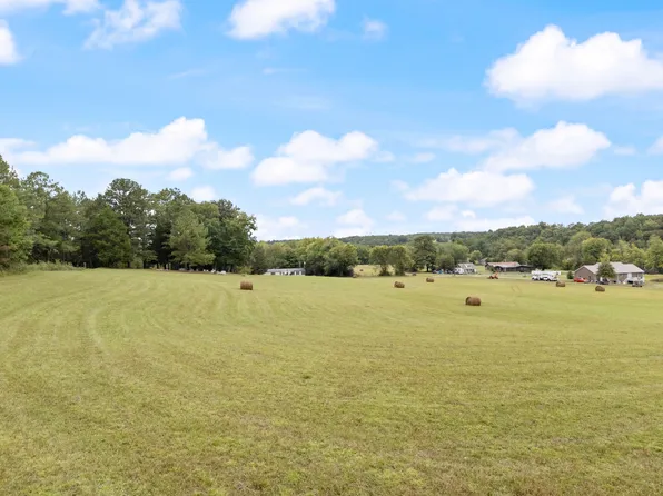 0 White Oak Rd, Mc Ewen, TN 37101