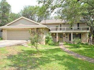 314 Yosemite Dr, Hollywood Park, TX 78232