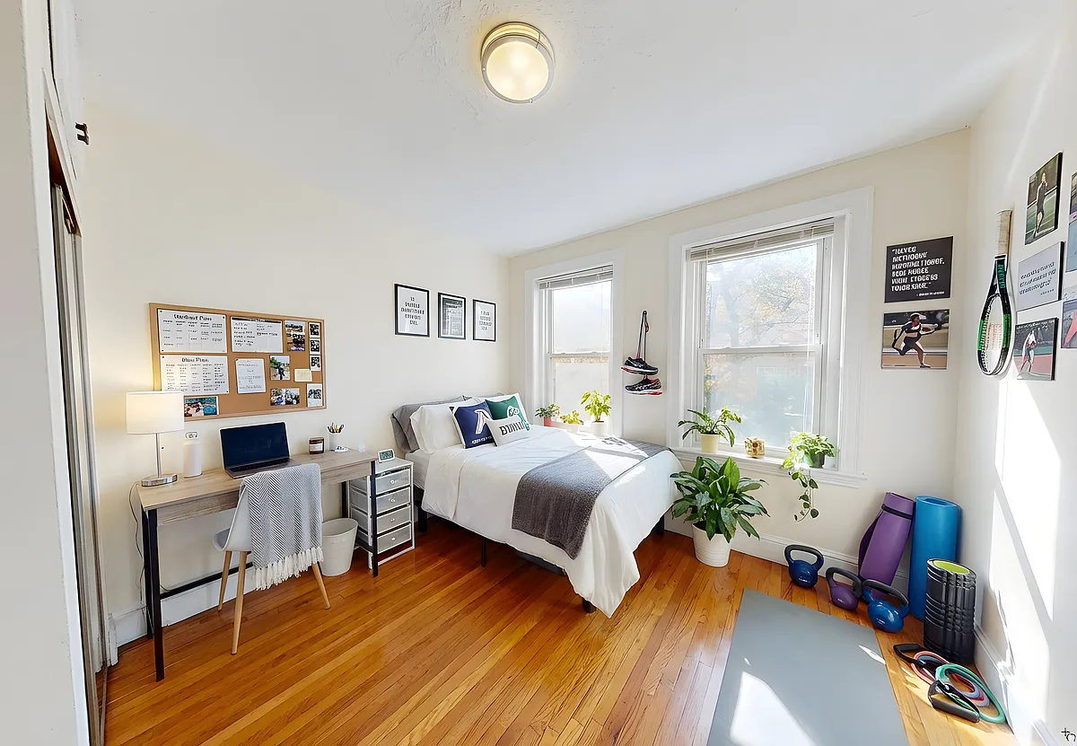 Building Photo - 73 Thatcher St #2O2
