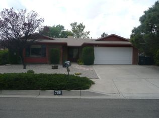 709 Monte Alto Dr NE, Albuquerque, NM 87123