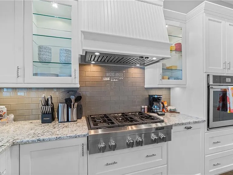 1320 Marlin Dr — Photo 12