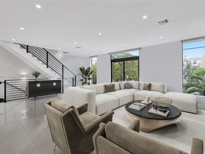 909 NE 16th Ter #2, Fort Lauderdale, FL, 33304