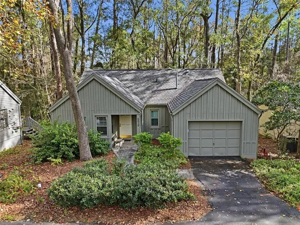 4619 SW 83rd Dr, Gainesville, FL 32608