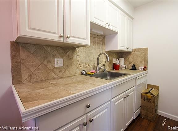 2nd image of 156 Princeton Dr #24