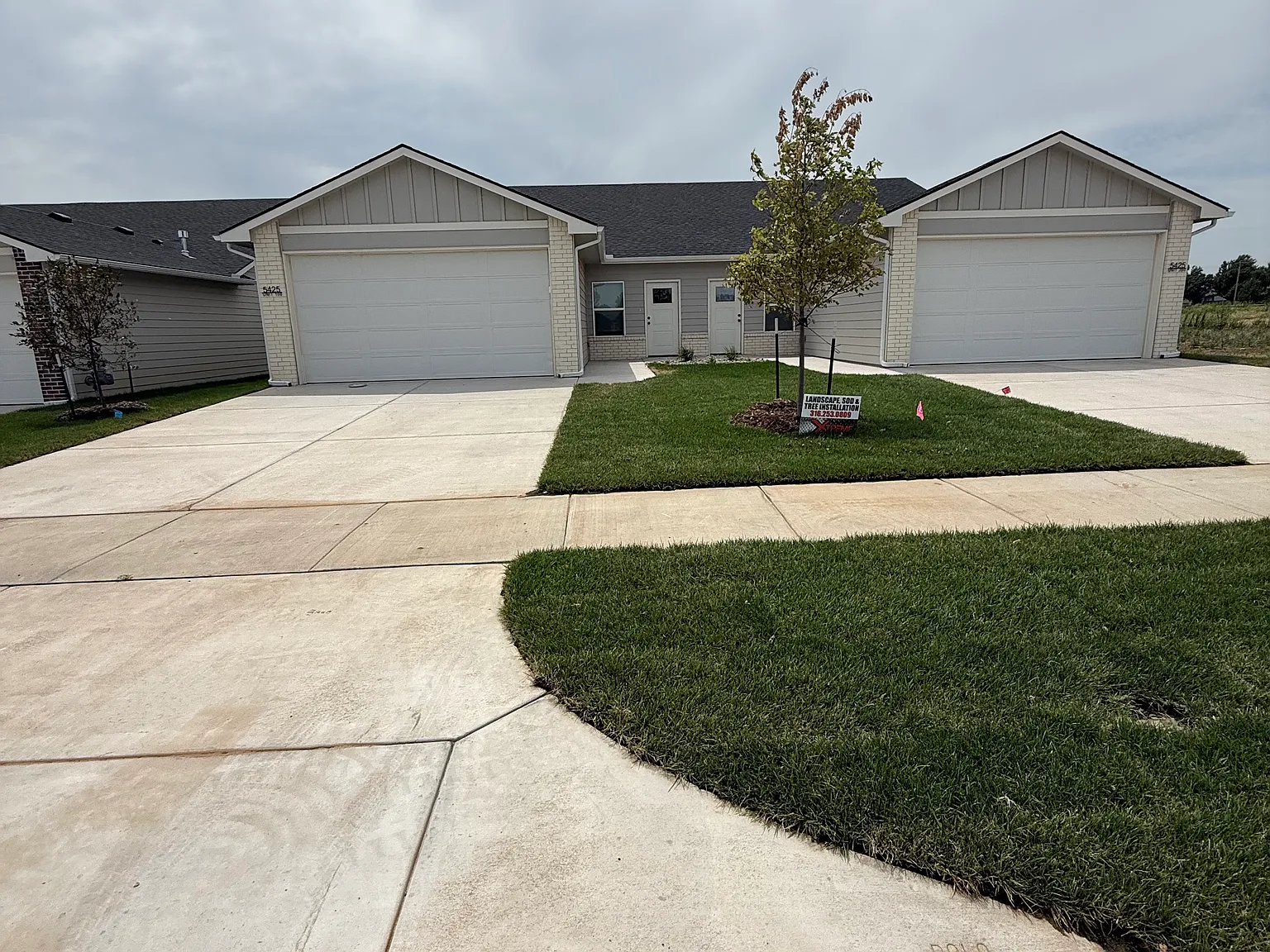 4 bed, 1373 sqft, $1,699 — Photo 2