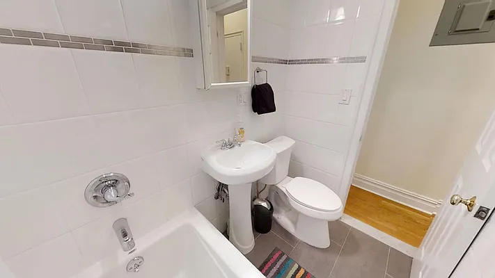 Rented by Urban Living International | media 9