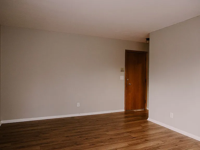 3615 Grand-Grand Apartment LLC — Photo 8
