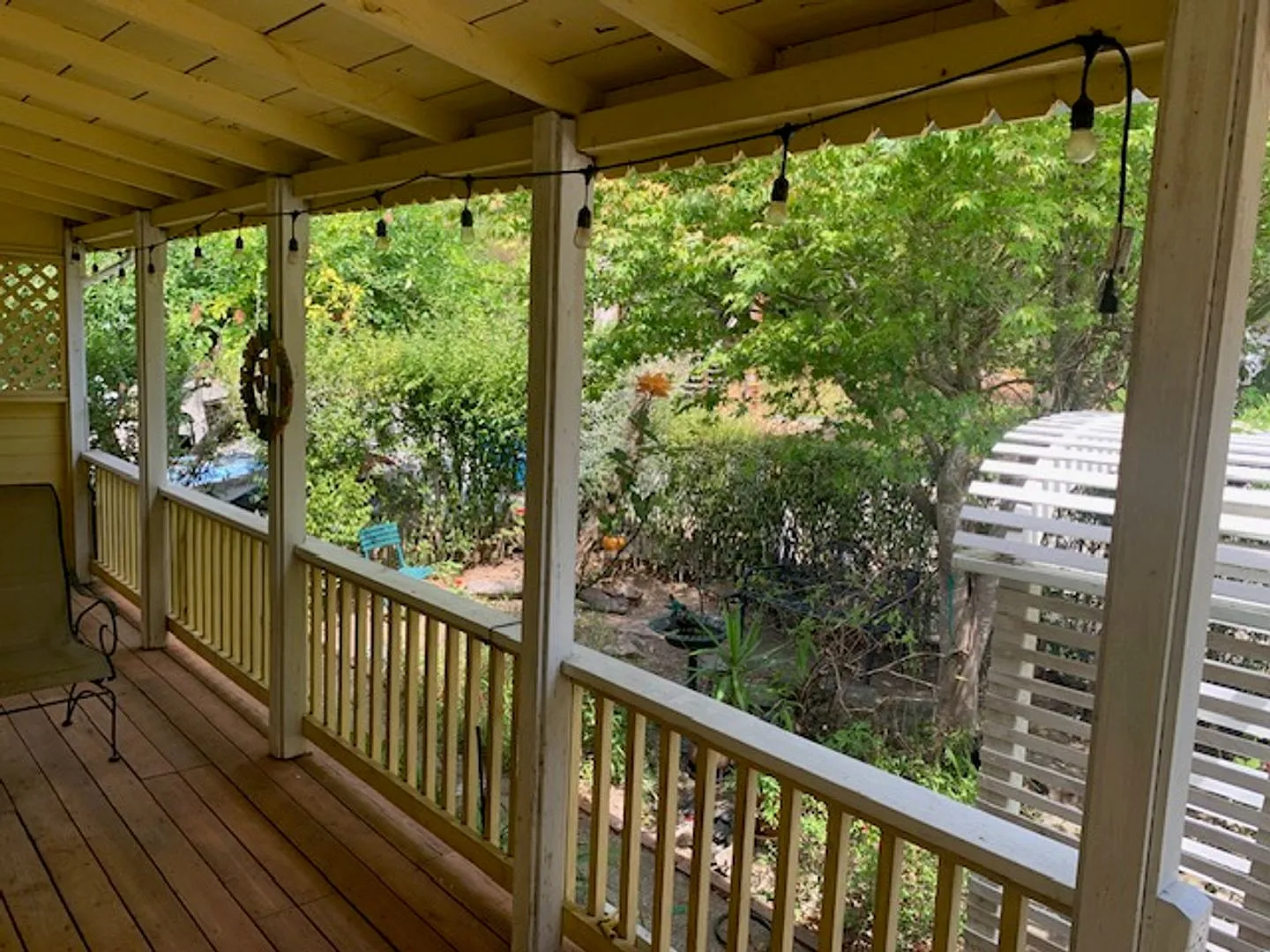Available Now-Cozy Cottage in Beautiful Monte Rio — Photo 4