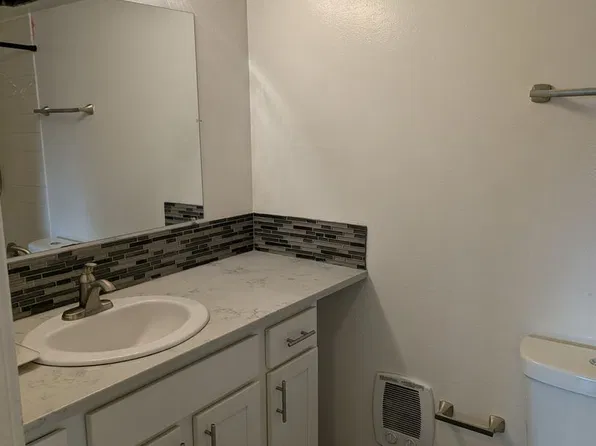 Erawan Apartments, 421 Bellevue Ave E APT 506, Seattle, WA 98102