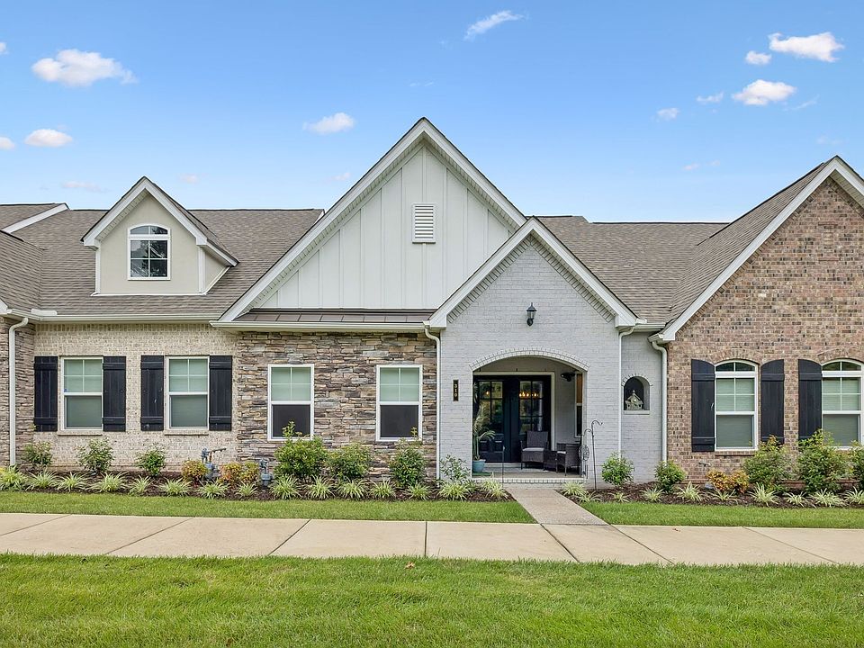 1st image of 310 Buckner Cir