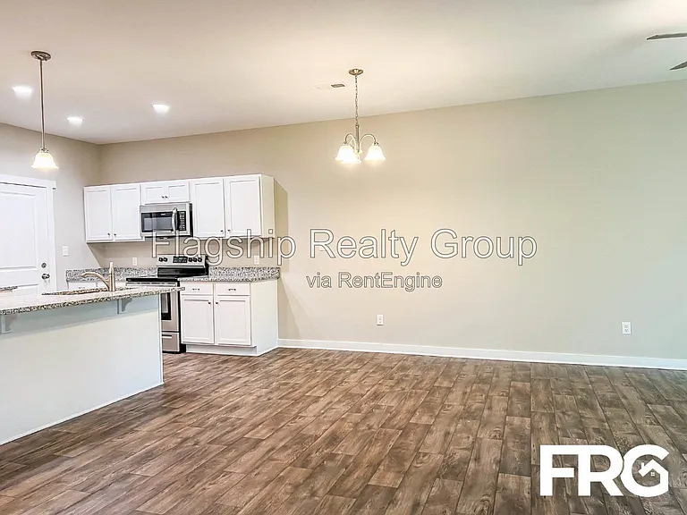 1501 S Taylor St — Photo 25