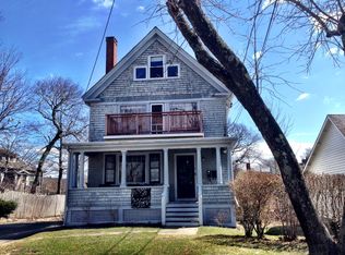 5 Gardiner Rd, Falmouth, MA 02543