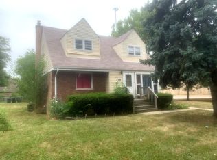 17508 Burnham Ave, Lansing, IL 60438