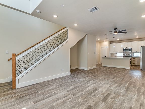 4th image of 2150 Paniolo Dr #2150