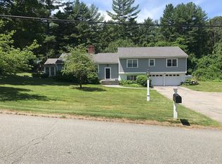 2 Sherbrooke Dr, Dover, MA 02030