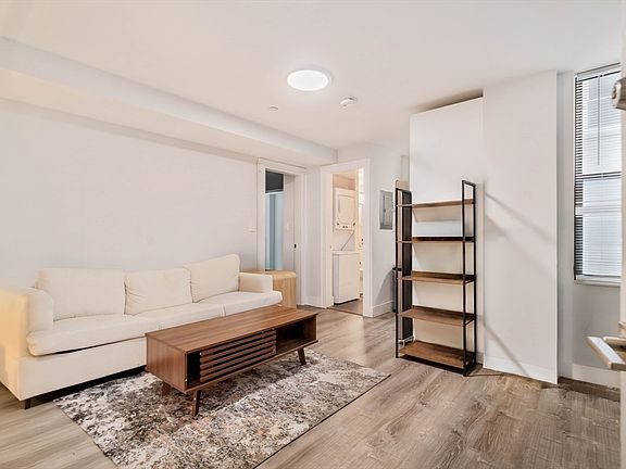 2nd image of 81 Park Dr #B